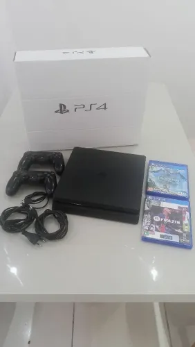 Ps4 slim 1TB