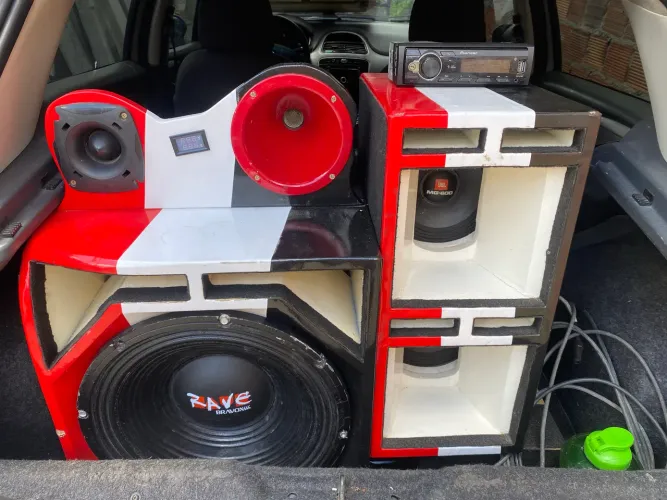 SOM AUTOMOTIVO