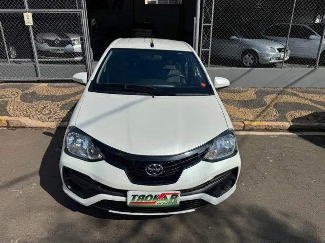 Toyota Etios X 1.3 Flex 16V 5P Mec. 2019
