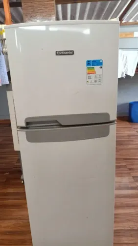 Sua geladeira parou de gelar?
