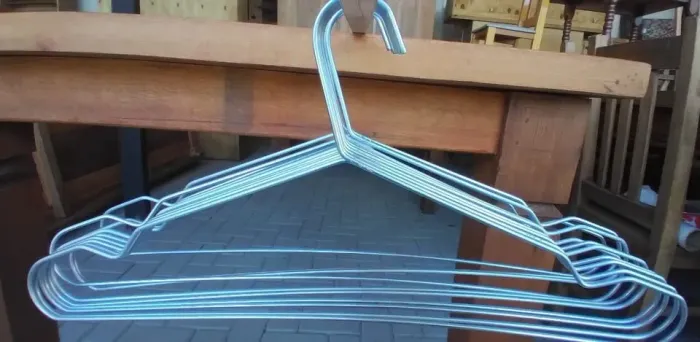Kit Com 10 Cabides Galvanizado ou Pintado