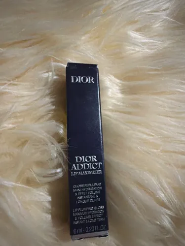 Dior addict Lip Maximizer cor 004 Hold Lavender 