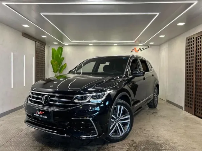 Volkswagen Tiguan Allspac R-line 300 TSI 2.0 2024
