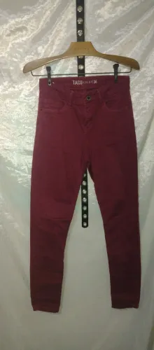 Calça jeans feminina Taco tamanho 36