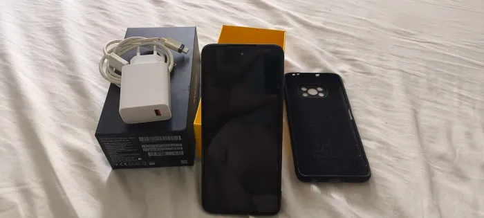 Celular POCO X3 Pro com 256GB  8GB RAM