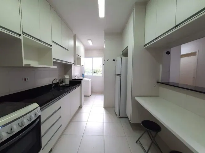 Apartamento Mobiliado com 3 dormitórios para alugar, 73 m² por R$ 2.520/mês - Água Seca - 