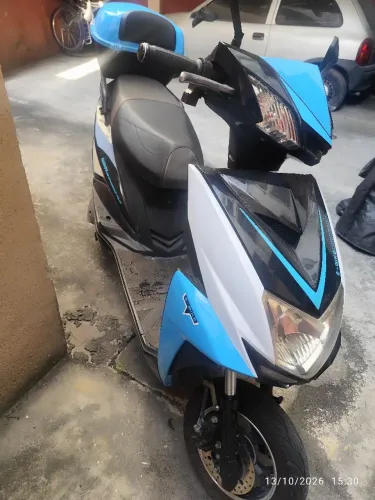 Scooter Elétrica 