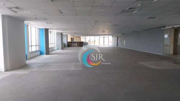 Conjunto para alugar, 1766 m² - Alphaville Industrial - Barueri/SP