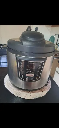Panela de pressão elétrica