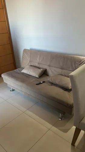 Sofá-Cama Linoforte Yasmin 2 Lugares Semi Novo | Suede Castanho | Excelente Estado