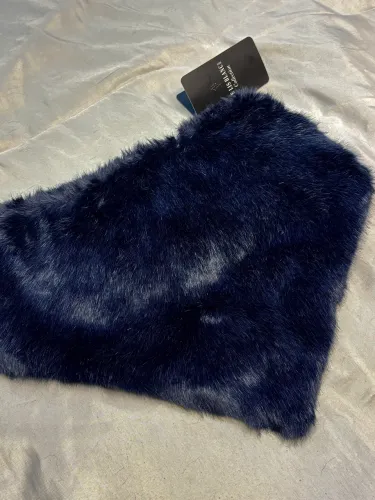 bandana lenço le lis blanc pelúcia azul marinho (na etiqueta)
