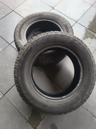 Pneus 195/65 R15