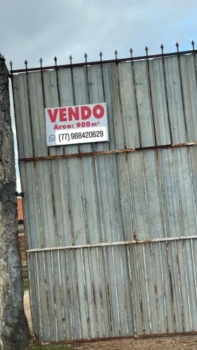 Vende-se área com 900m2 na AV. Pará em Vitória da Conquista-BA