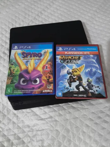 PS4 slim