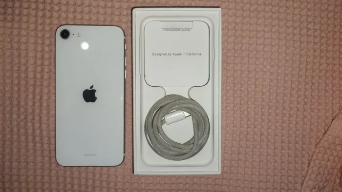 Vendo ou troco iPhone SE 2 128Gb