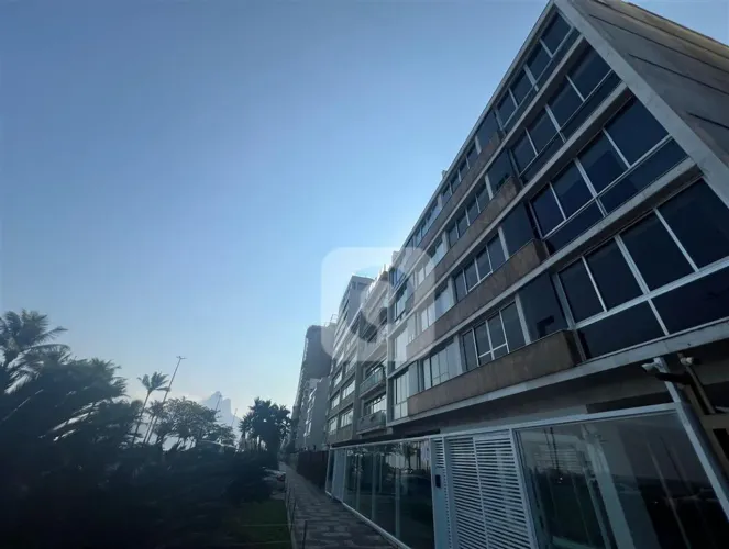 SELECIONE - Apartamento 3 quartos, sendo 1 suíte