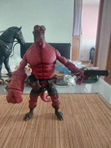 Boneco de heroi