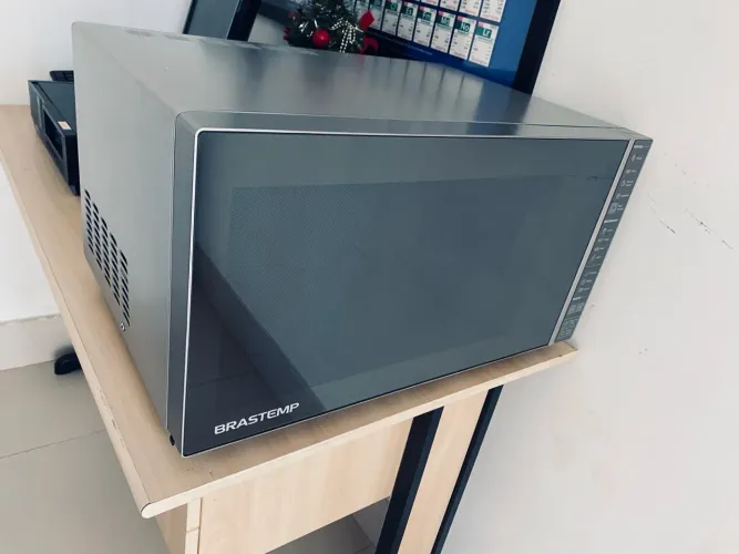 Microondas Brastemp 32L lindo!!!