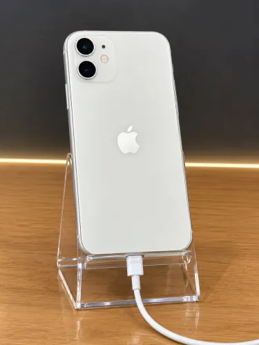 iPhone 11 Branco/ 128gb 