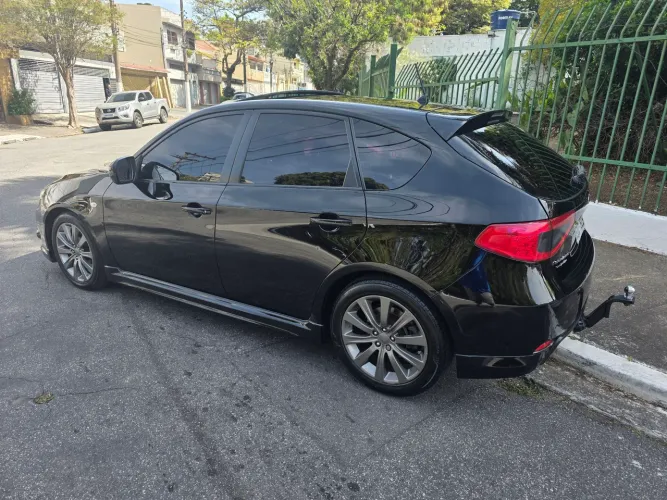 Subaru Impreza 2.0 16V 160cv Mec. 2011