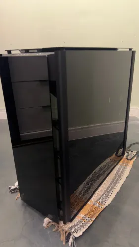 GABINETE CORSAIR 1000D OBISIDIAN USADO EXCELENTE