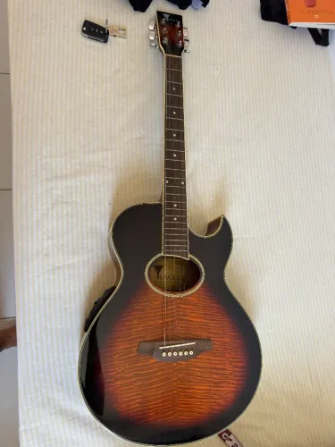 Violão Eagle CH-70F Jumbo - Black Burst (BKB)