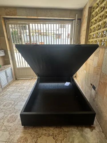 Cama box de casal com baú