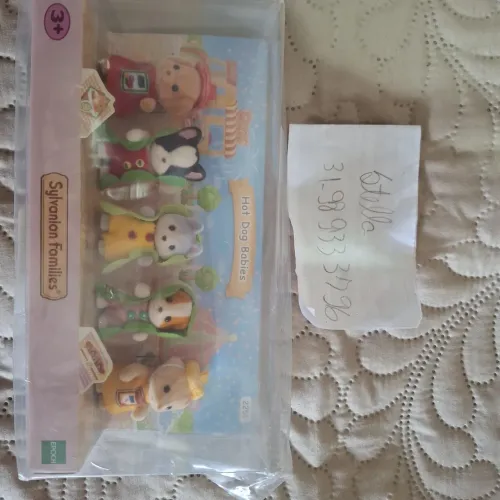 Sylvanian Families Hot dog babies