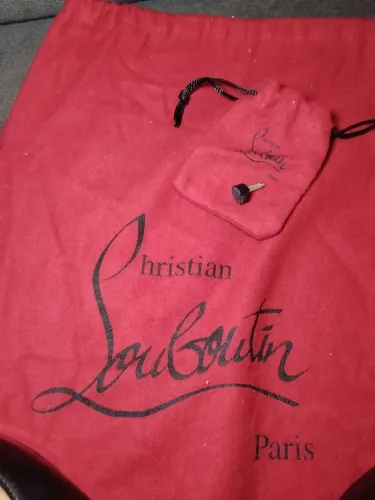 Sapato feminino Cristian Loubotion 