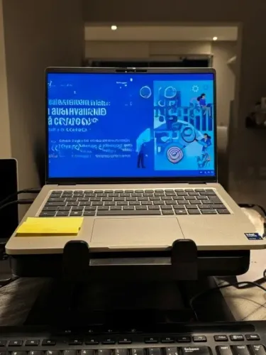 HP Dual Hinge - suporte ajustável para laptop