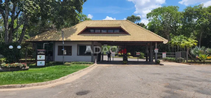 LOTE 1890 m2 - CONDOMÍNIO DE CHÁCARAS RECANTO DA MATA - GO-020