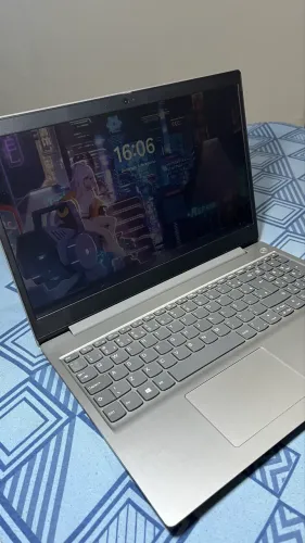 Notebook Lenovo - Excelente Estado | Intel Celeron | 4 GB RAM | Windows 11