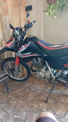 Tornado 250 motor novo bateria nova levo no mecânico que fez o motor 