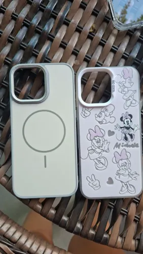 Capas para celular iPhone 16 pro max