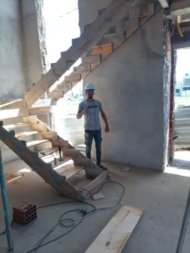 Pedreiro, encanador,pintor,eletricista tudo para sua obra