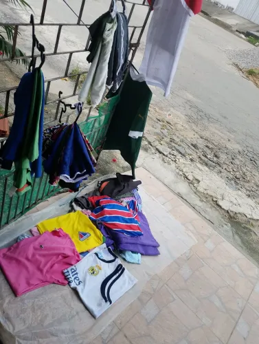 Roupas apartir de 20 blusa calção apartir de 5
