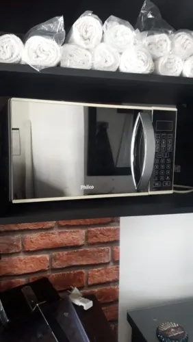 Microondas Philco 21 litros espelhado