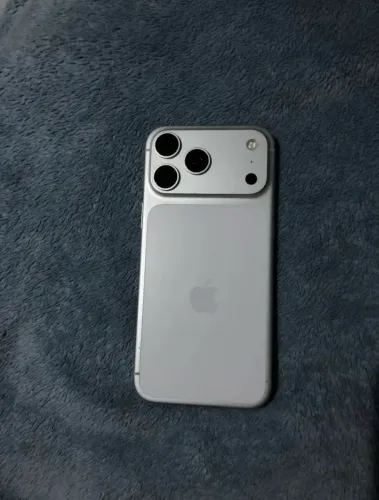 iPhone 17 Pro Max Silver 512 Gb