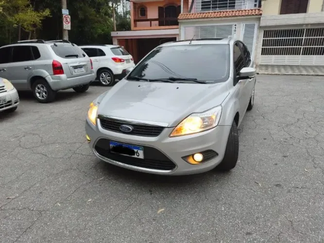 Ford Focus Ghia 2.0 16v/ 2.0 16V Flex 5P AUT 2011