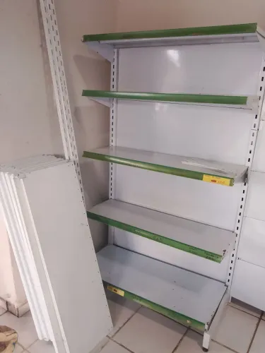 3 metros de gôndolas de parede 1200