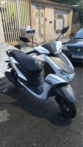 Fluo 125 2025
