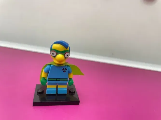 LEGO MINIFIGURES SIMPONS SÉRIE 2 - ORIGINAL FALLOUT BOY - MILHOUSE (ORIGINAL)