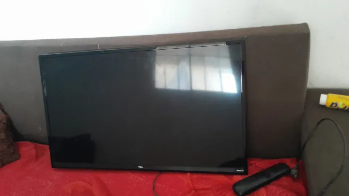 Televisão tcl 32