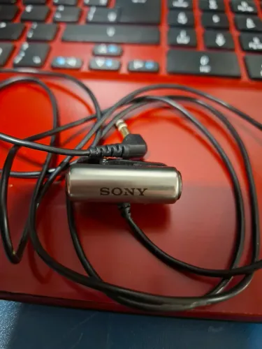 Microfone de Lapela Sony ECM CS3