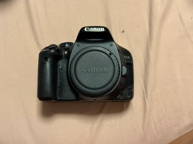Canon EOS 550D - Corpo (Leia a descrição)
