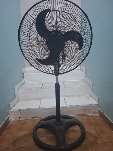 Ventilador de Coluna Houston