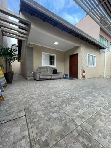 Casa para Locação em Cajamar, Portais (Polvilho), 3 dormitórios, 2 banheiros, 2 vagas