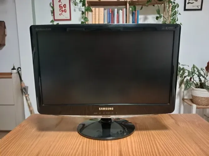 Monitor Samsung / SyncMaster B2030 / + Cabos