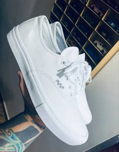Vans Authentic pro 44