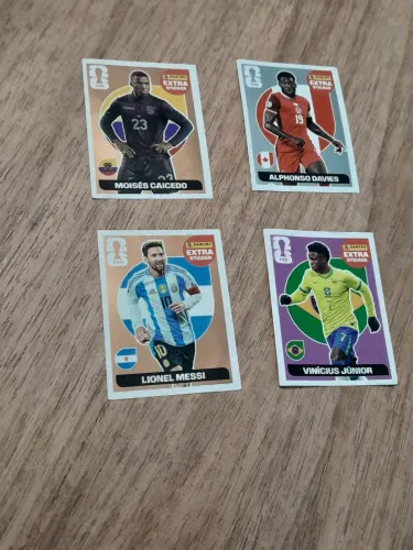 Vendo figurinhas legends, se der pra provar eu provo que são originais 